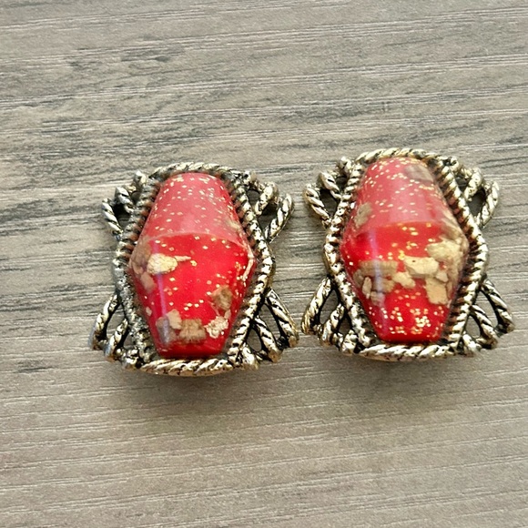 Vintage Gold-Tone and Red Cabochon Clip-On Earrings - Picture 2 of 8